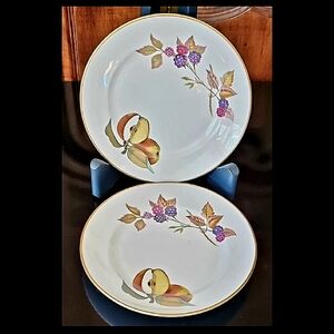 (2) "Evesham Gold" Porcelain Bread & Butter Plates by Royal Worcester